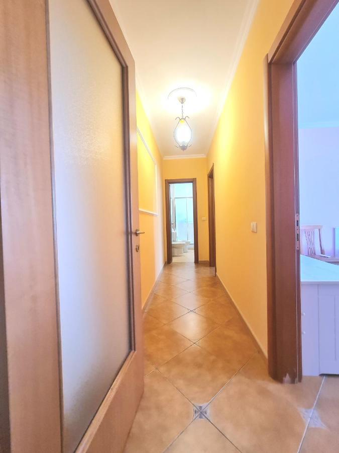 Sandra'S Apartment In Tirana Center ภายนอก รูปภาพ